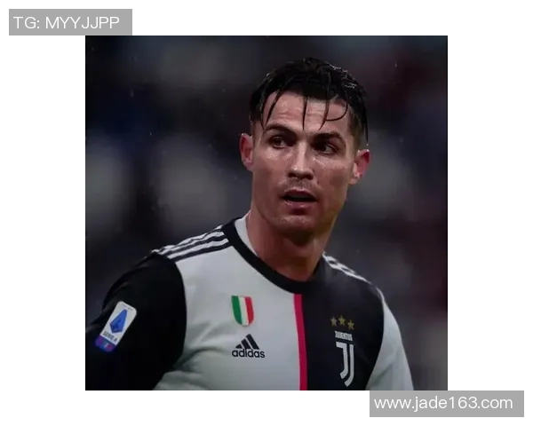 外国足球明星男士的魅力头像与风采展示